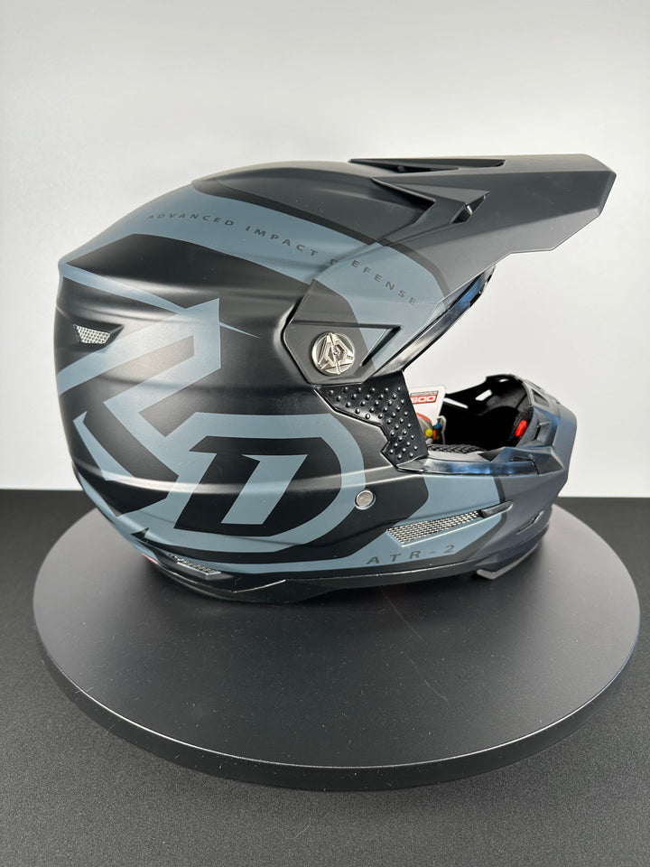 6D ATR-2 Torque Helmet - Charcoal