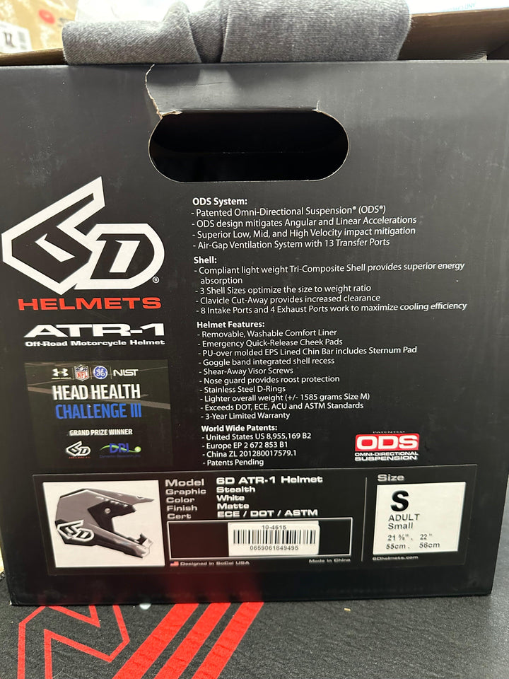 6D ATR-1 Stealth Helmet - White - Size Small - OPEN BOX