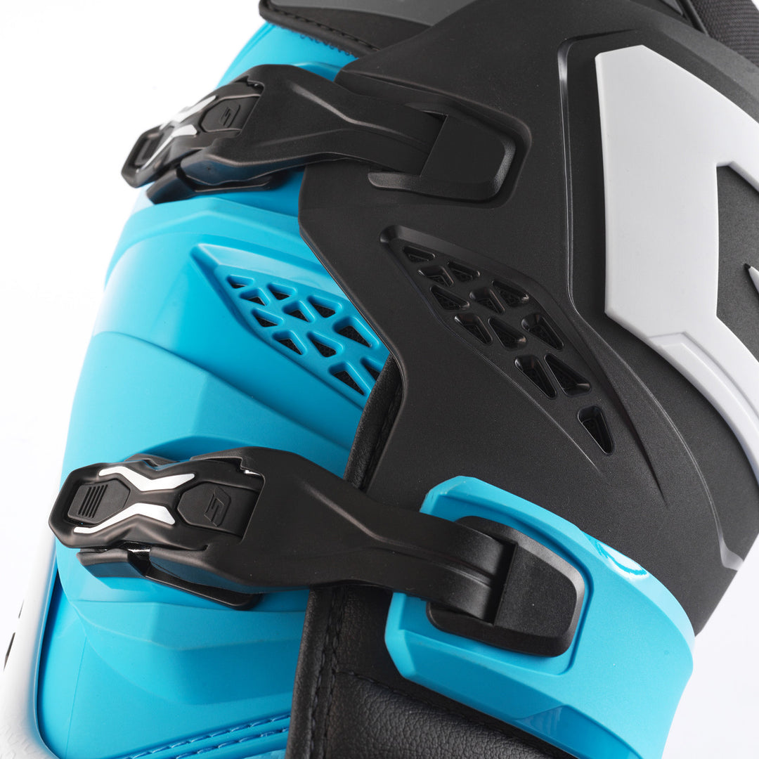 Gaerne SG-22 Boots - White/Black/Light Blue LE