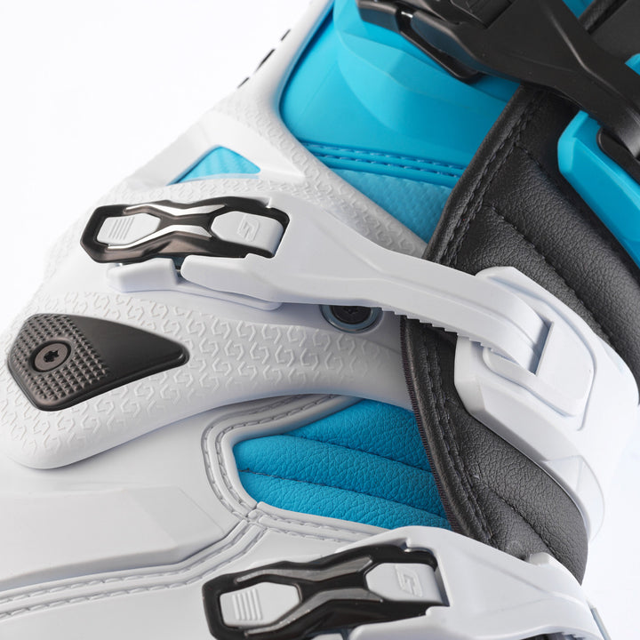 Gaerne SG-22 Boots - White/Black/Light Blue LE