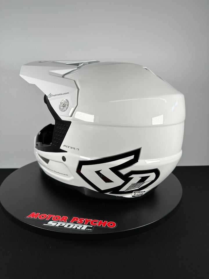 6D ATR-1 Solid Helmet - Gloss White - Size Small - OPEN BOX