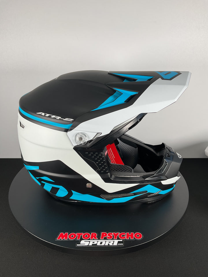 6D ATR-2Y Drive Youth Helmet - Cyan - Size Youth Small - OPEN BOX