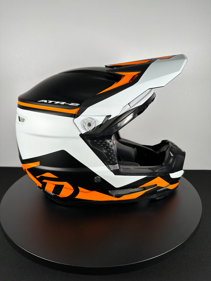 6D ATR-2Y Drive Youth Helmet - Matte Neon Orange - Size Youth Large - OPEN BOX