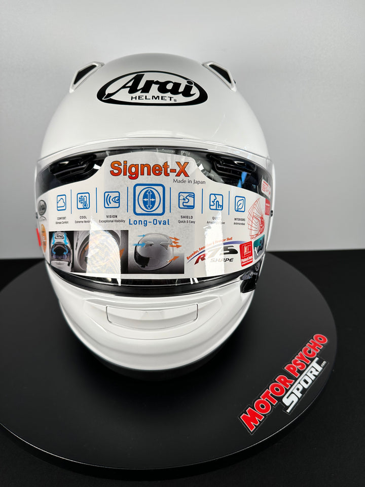 Arai Signet-X Helmet - White - Size Medium - OPEN BOX