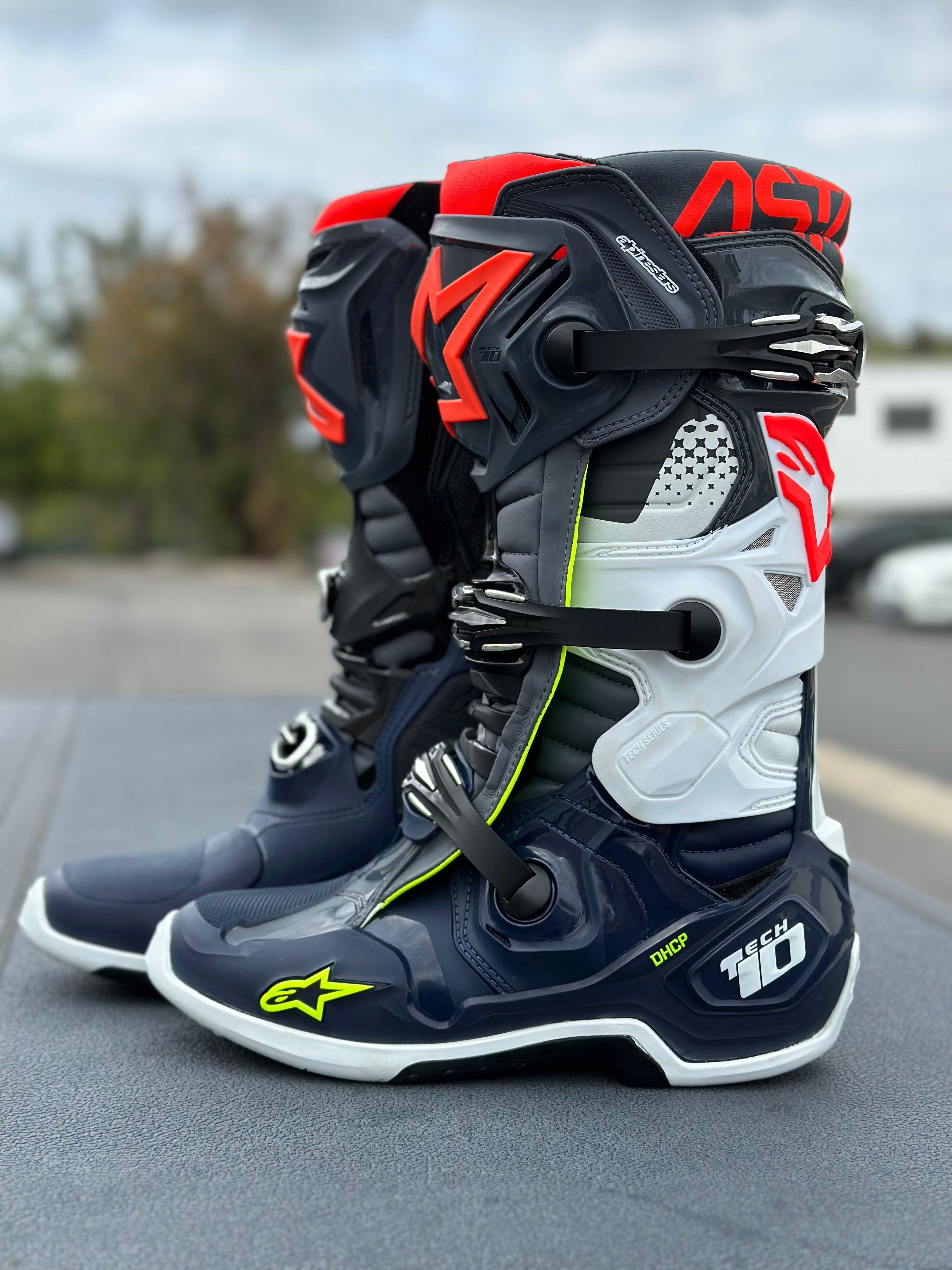 Blue alpinestars clearance boots