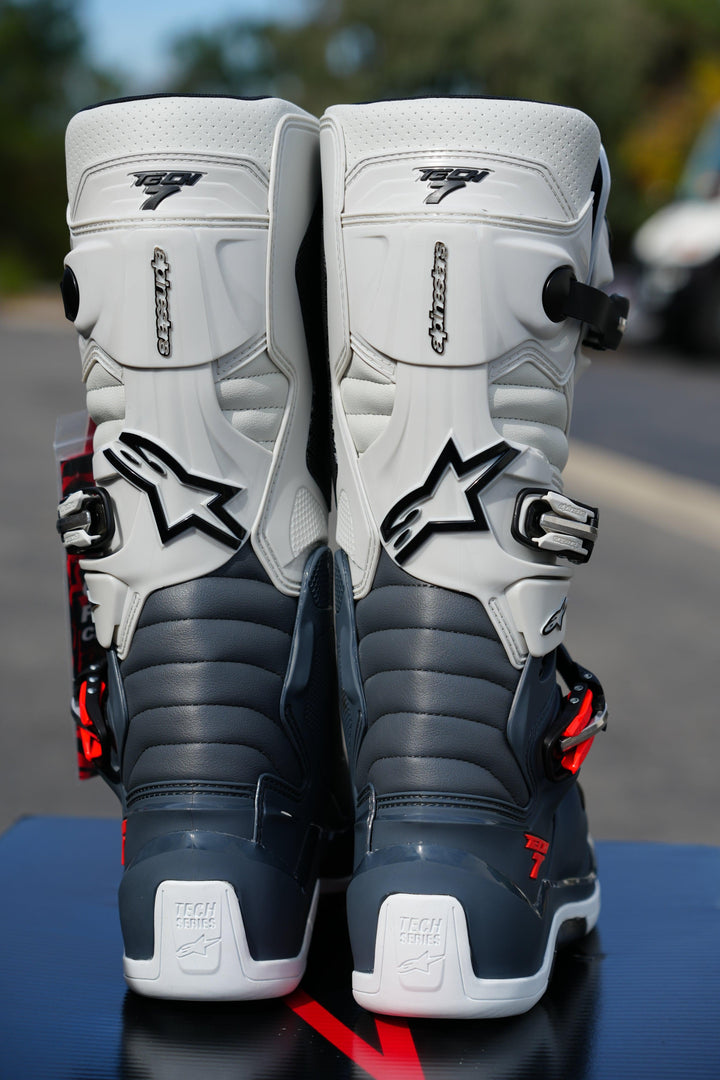 Alpinestars Tech 7 Gray/White Boots - Size 11 - Motor Psycho Sport