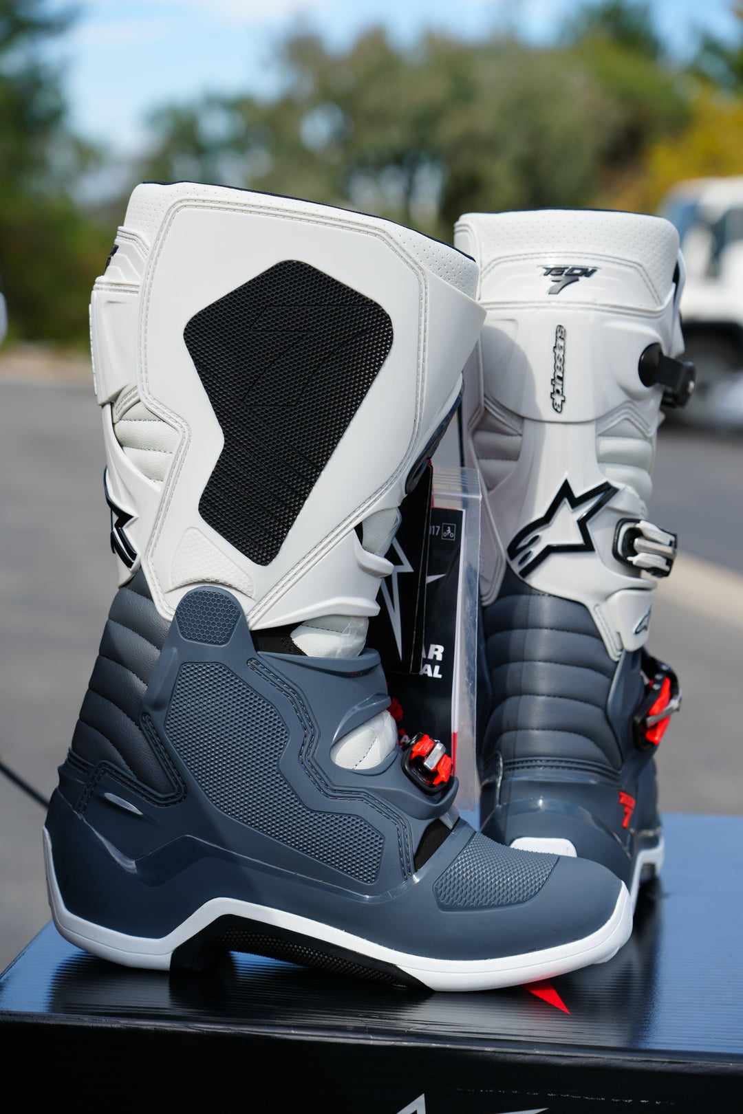 Alpinestars Tech 7 Gray/White Boots - Size 11 - Motor Psycho Sport