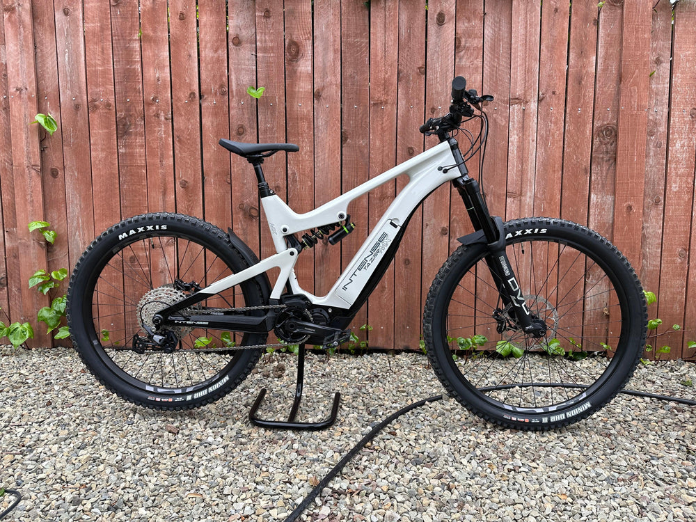 Intense Tazer MX Carbon E-Bike - Exper Build - SM/MD - Motor Psycho Sport