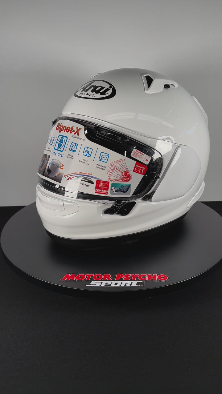 Arai Signet-X Helmet - White - Size Medium - OPEN BOX